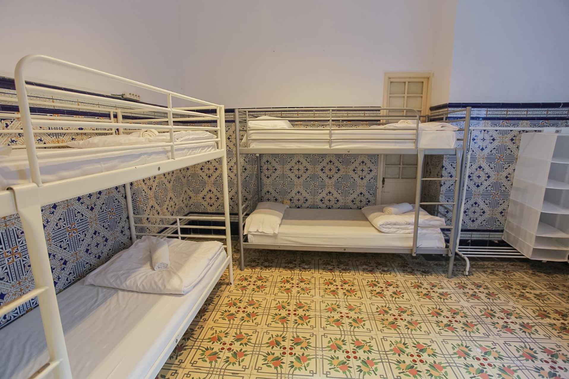 Bbtk Bed And Bike Hotel Málaga Buitenkant foto